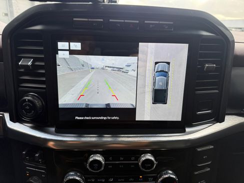 Used 2022 Ford F150 Lariat w/ Equipment Group 502A High image 24