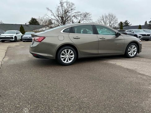 Used 2020 Chevrolet Malibu LT image 14