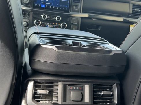 Used 2026 Ford F150 Raptor AWD/4WD image 19