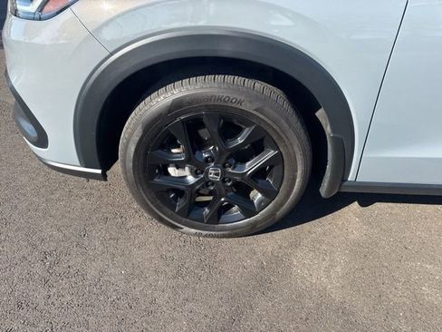 Certified 2024 Honda HR-V Sport image 18