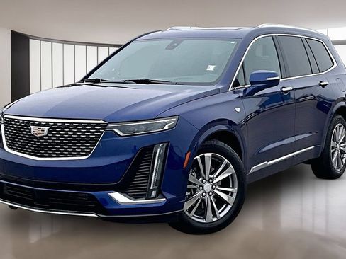 Certified 2025 Cadillac XT6 Premium Luxury w/ Platinum Package AWD/4WD image 1