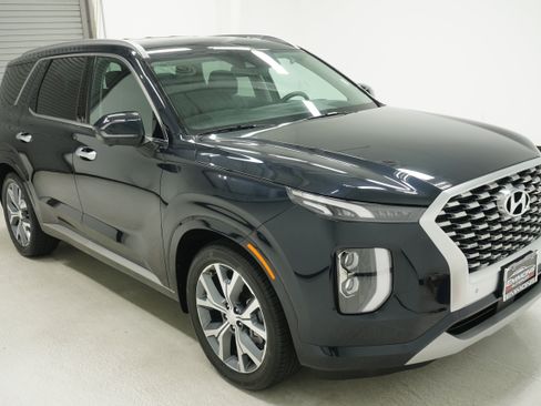 Used 2021 Hyundai Palisade Limited AWD/4WD image 3