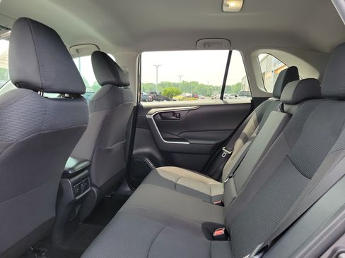 Used 2024 Toyota RAV4 LE AWD/4WD image 11