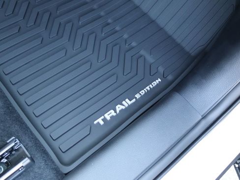 New 2026 Mitsubishi Outlander AWD image 15
