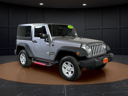 Used 2014 Jeep Wrangler Sport AWD/4WD image 7