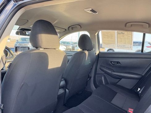 Certified 2025 Nissan Sentra SV image 33