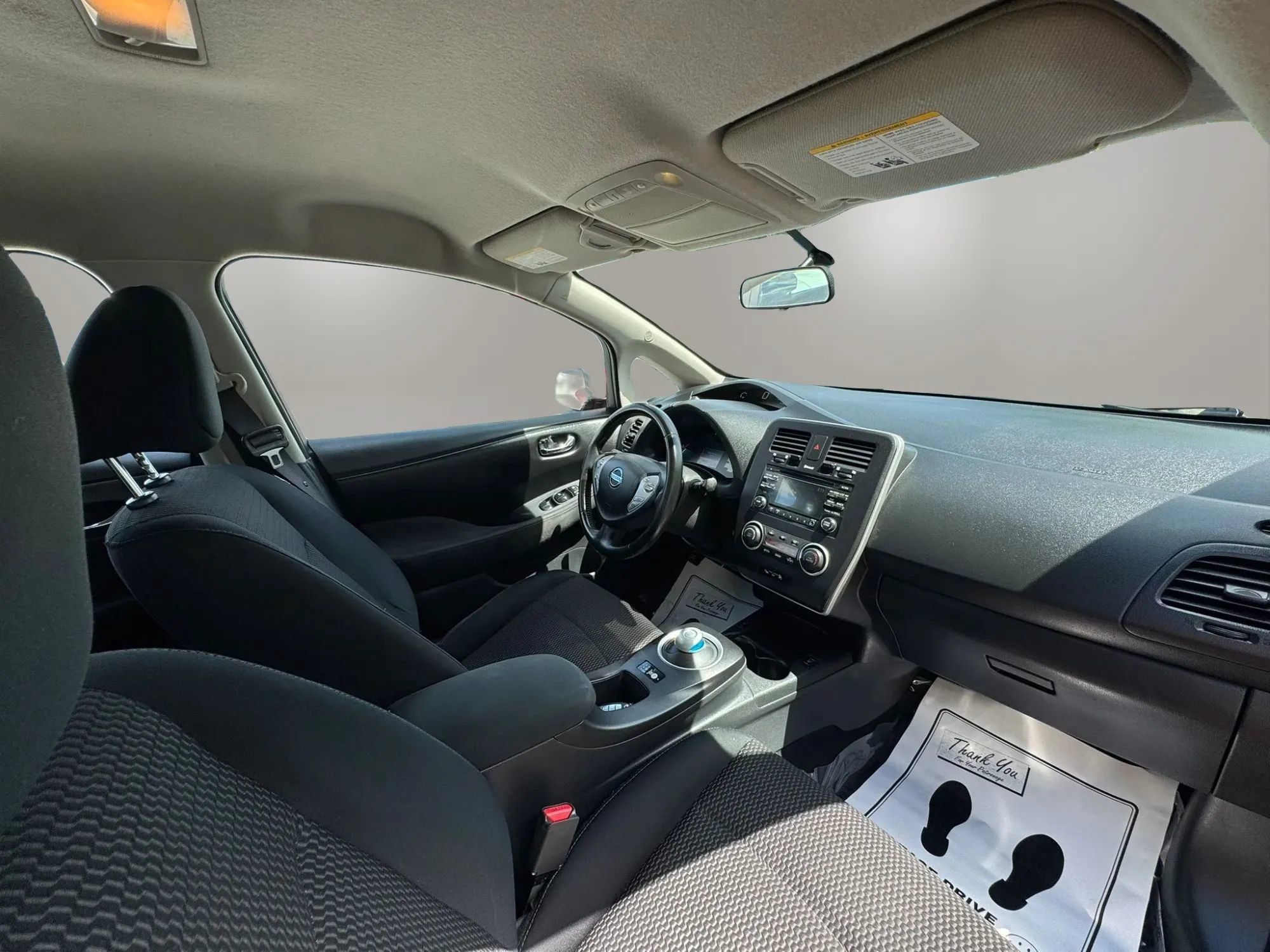 Used 2015 Nissan Leaf S w/ Charge Package FWD image 12
