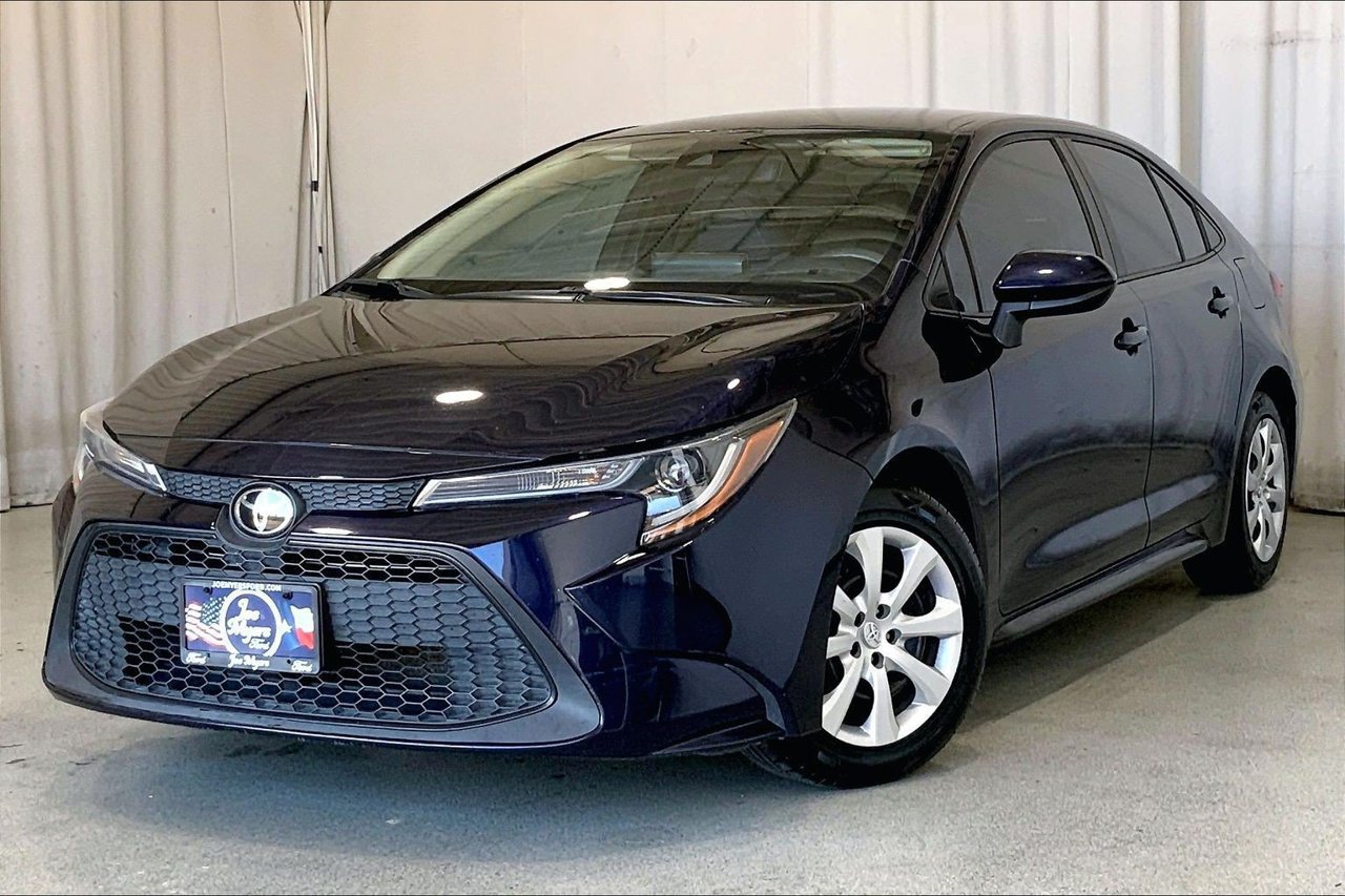 Used 2022 Toyota Corolla LE FWD image 12