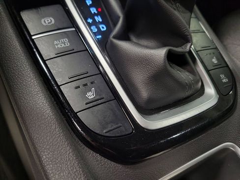 Used 2021 Hyundai Ioniq SEL image 17