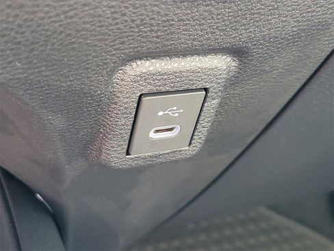 Used 2026 Toyota Corolla LE image 28