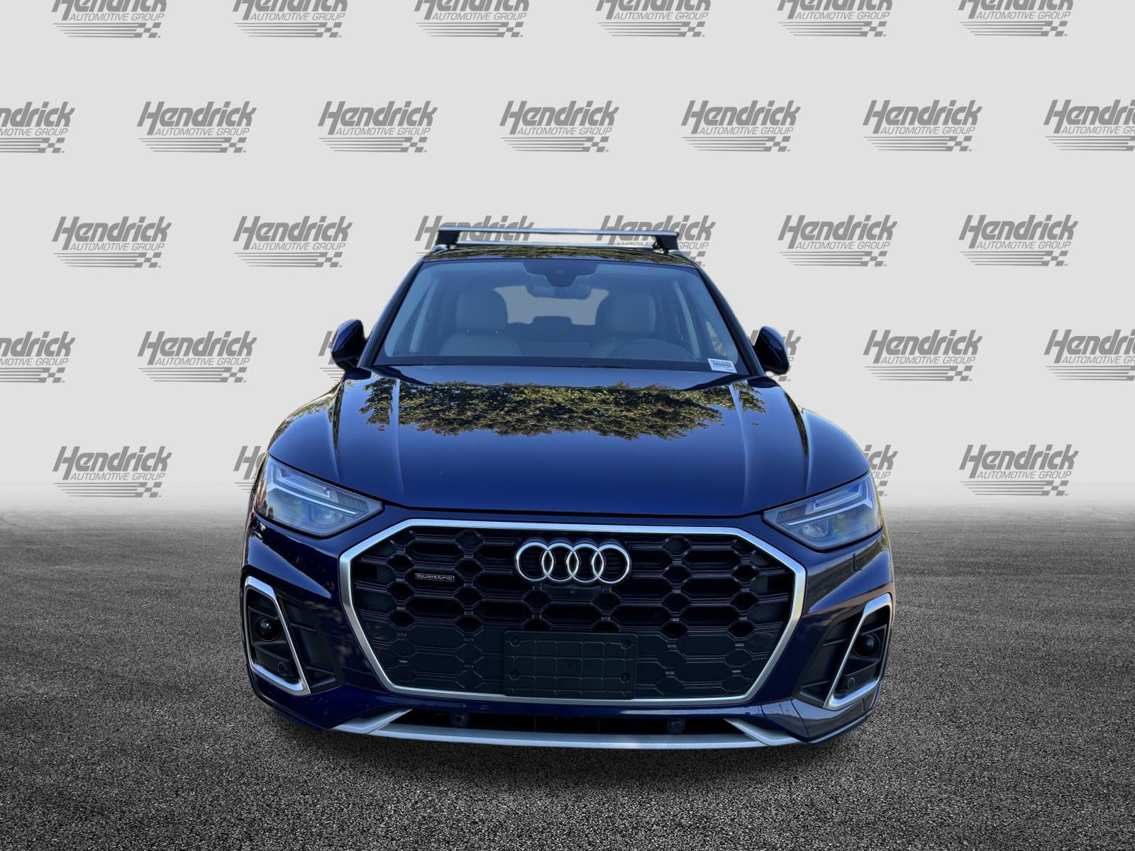 Used 2022 Audi Q5 2.0T Premium Plus w/ Premium Plus Package AWD/4WD image 3