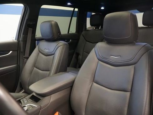 Certified 2023 Cadillac XT6 Premium Luxury w/ Technology Package AWD/4WD image 16