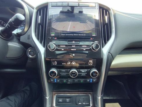 Used 2019 Subaru Ascent Touring AWD/4WD image 25
