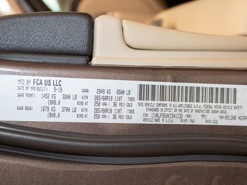 Used 2019 Jeep Grand Cherokee Limited image 33