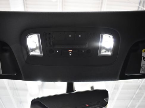 Used 2017 Audi R8 V10 w/ Carbon Exterior Package image 51