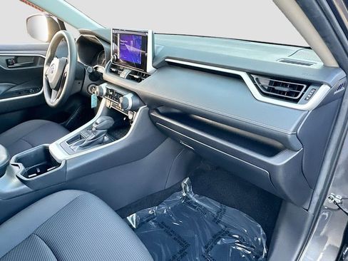 Used 2024 Toyota RAV4 LE image 27