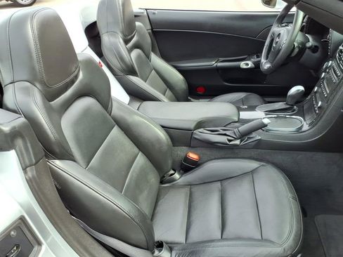 Used 2012 Chevrolet Corvette Convertible w/ Battery Protection Package image 3