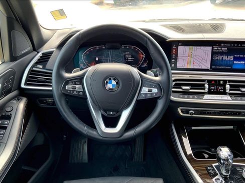 Used 2023 BMW X5 xDrive40i w/ Executive Package image 5