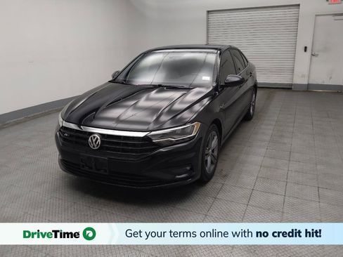 Used 2021 Volkswagen Jetta R-Line w/ R-Line Cold Weather Package FWD image 1