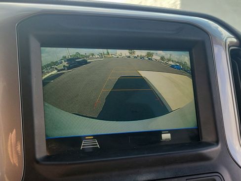 Used 2019 Chevrolet Silverado 1500 Custom Trail Boss w/ Custom Convenience Package AWD/4WD image 24