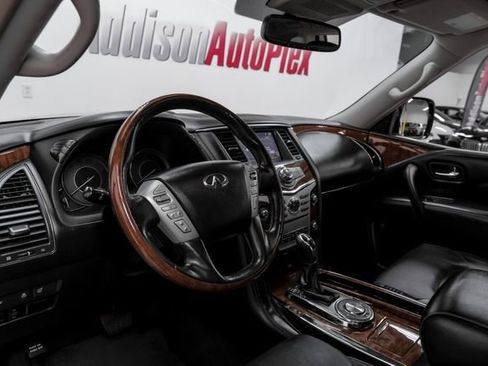 Used 2018 INFINITI QX80 2WD w/ Driver Assistance Package image 3