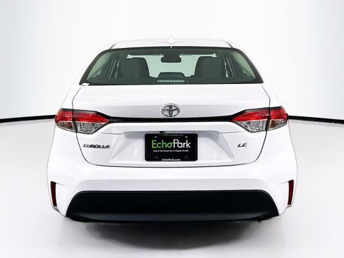Used 2024 Toyota Corolla LE FWD image 7