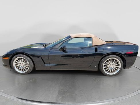 Used 2009 Chevrolet Corvette Convertible w/ Preferred Equipment Group RWD image 7