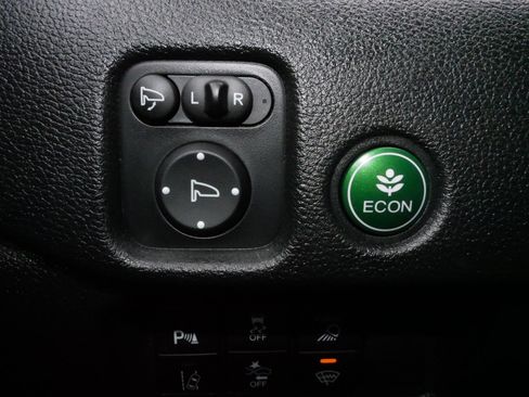 Used 2025 Honda Ridgeline TrailSport image 28