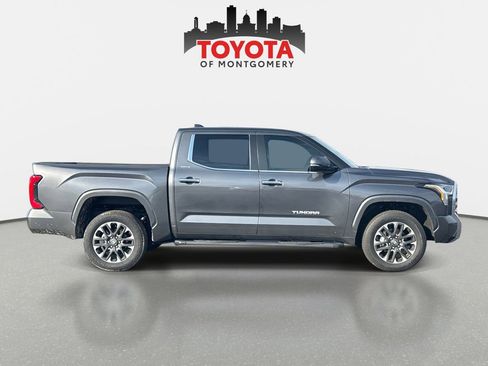 Used 2025 Toyota Tundra Limited image 2