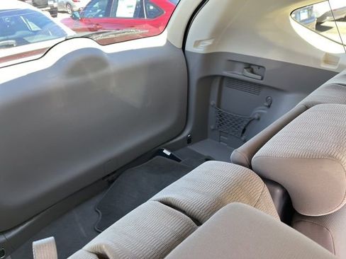 Used 2014 Honda CR-V LX image 28