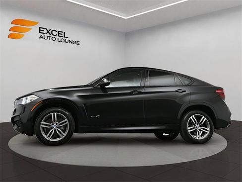 Used 2019 BMW X6 xDrive35i w/ M Sport Package image 42