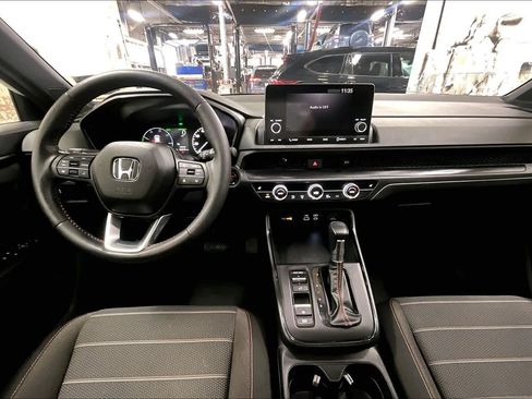 Used 2024 Honda CR-V Sport image 15