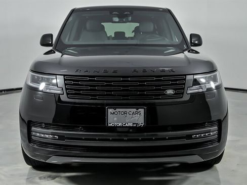 Used 2024 Land Rover Range Rover SE AWD/4WD image 5