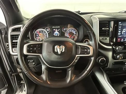 Used 2019 RAM 1500 Big Horn AWD/4WD image 14
