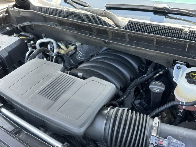 Used 2025 Chevrolet Tahoe High Country AWD/4WD image 36