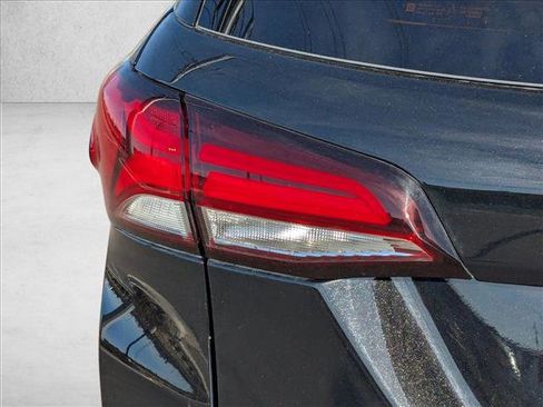 Used 2024 Chevrolet Equinox RS image 9