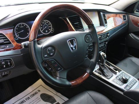 Used 2016 Hyundai Equus RWD image 8