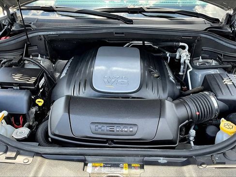 Used 2022 Dodge Durango R/T w/ Blacktop Package AWD/4WD image 31