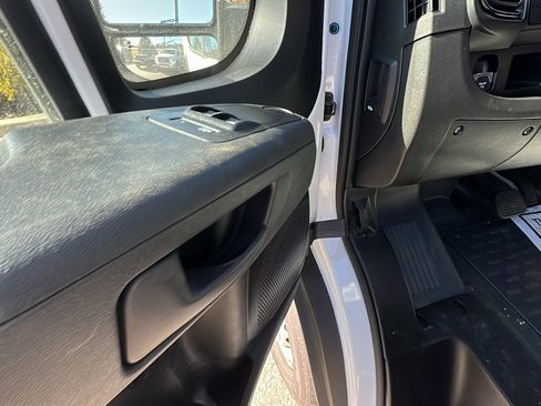 Used 2025 RAM ProMaster 2500 image 16