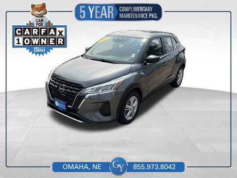 Used 2023 Nissan Kicks S FWD image 1