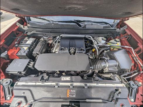 Used 2024 GMC Canyon Elevation w/ Convenience Package RWD image 20
