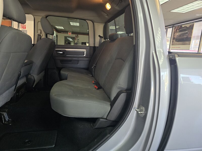 Used 2020 RAM 1500 Classic SLT AWD/4WD image 11