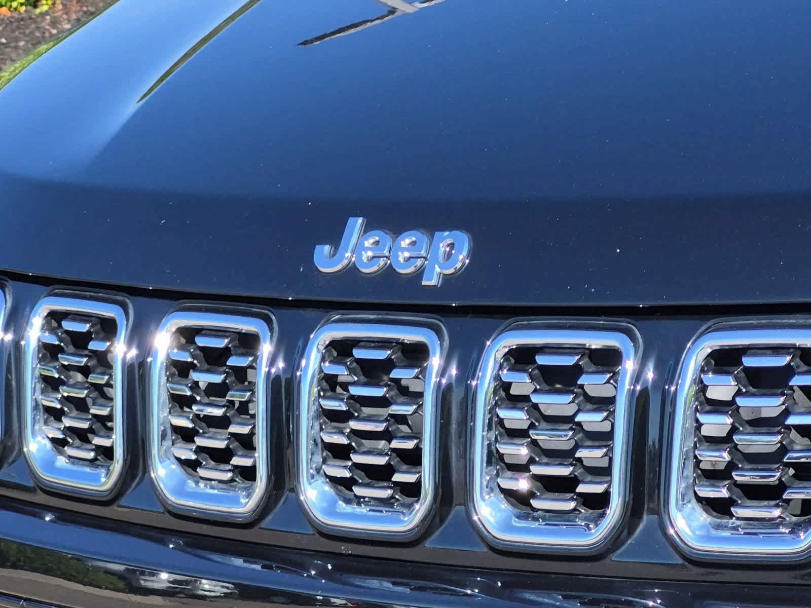 Used 2024 Jeep Compass Limited AWD/4WD image 12