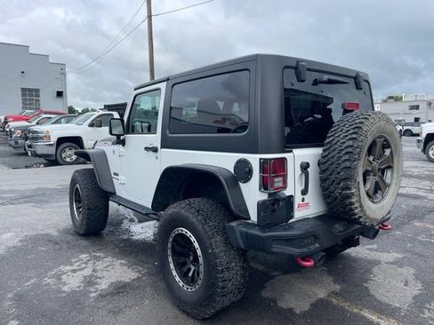 Used 2018 Jeep Wrangler Rubicon AWD/4WD image 6