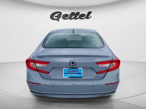 Used 2021 Honda Accord Touring image 6