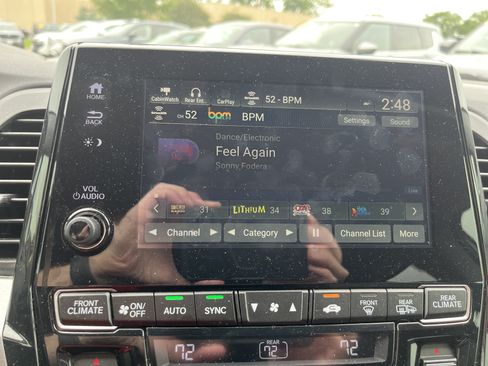 Used 2018 Honda Odyssey Elite image 28