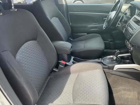 Used 2012 Mitsubishi Outlander Sport SE FWD image 10