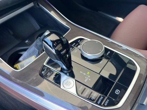 Certified 2023 BMW X5 sDrive40i w/ Climate Comfort Package image 29