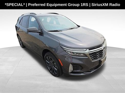 Used 2023 Chevrolet Equinox RS AWD/4WD image 1
