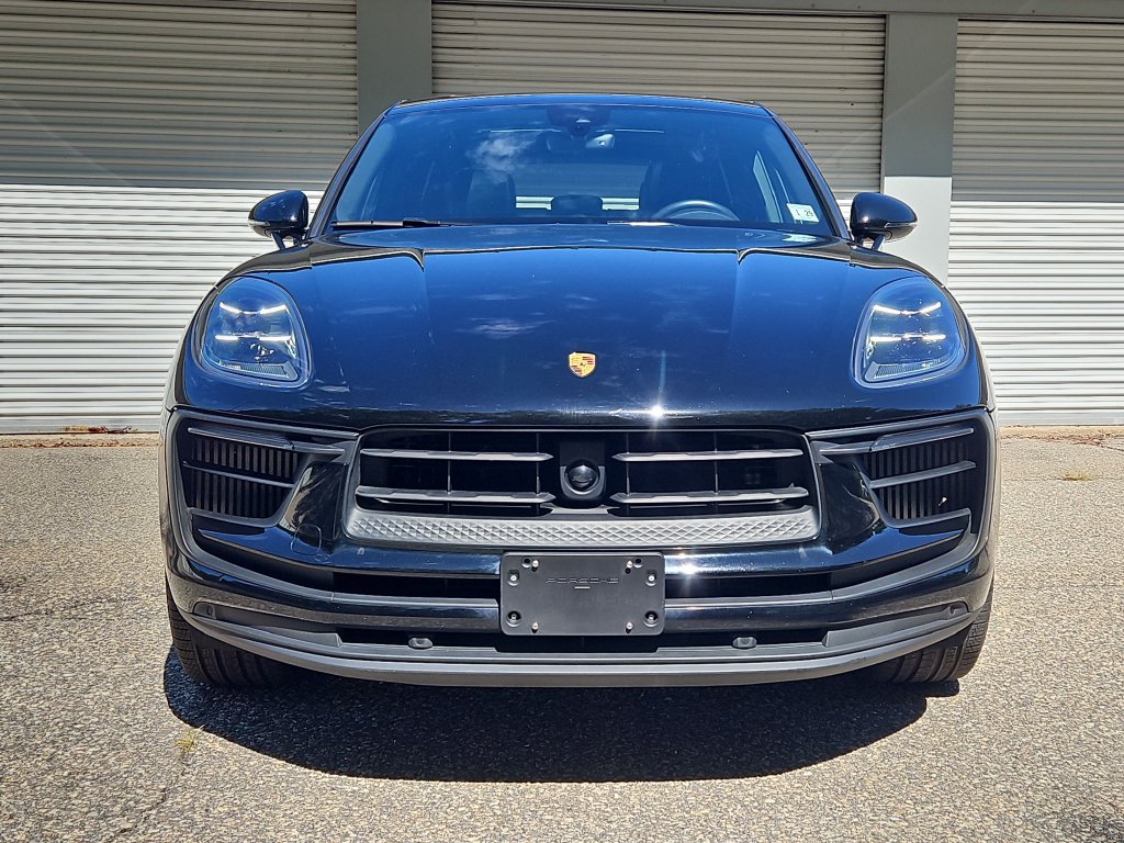 Certified 2024 Porsche Macan S AWD/4WD image 10